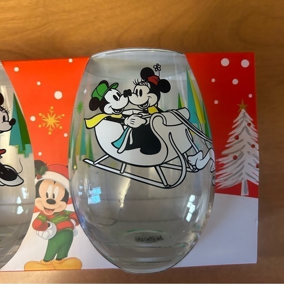 Disney Mickey Minnie Mouse Stemless Glasses Set of 2 Winter Sledding Christmas - Picture 6 of 6